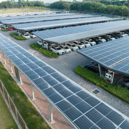 「太陽光発電＋カーポート」、駐車場発電は間違いない