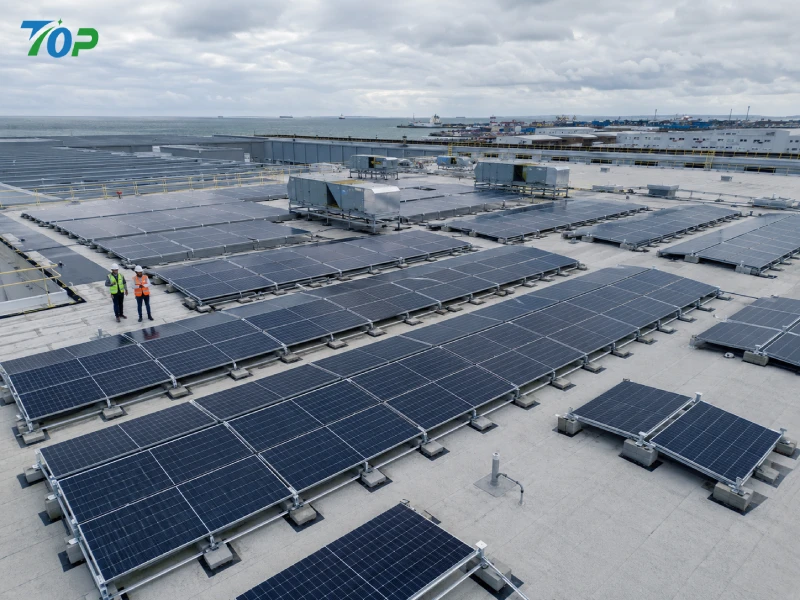 非貫通平屋根ソーラーバラスト取付システム: 商用屋上太陽光発電プロジェクト向けのエンジニアリンググレードの防水ソリューション